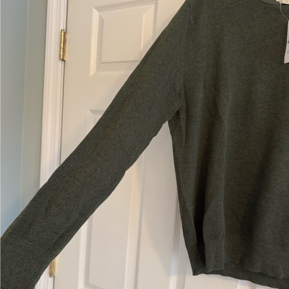 J. Crew Men's Olive Crewneck Sweater - Picture 6 of 13